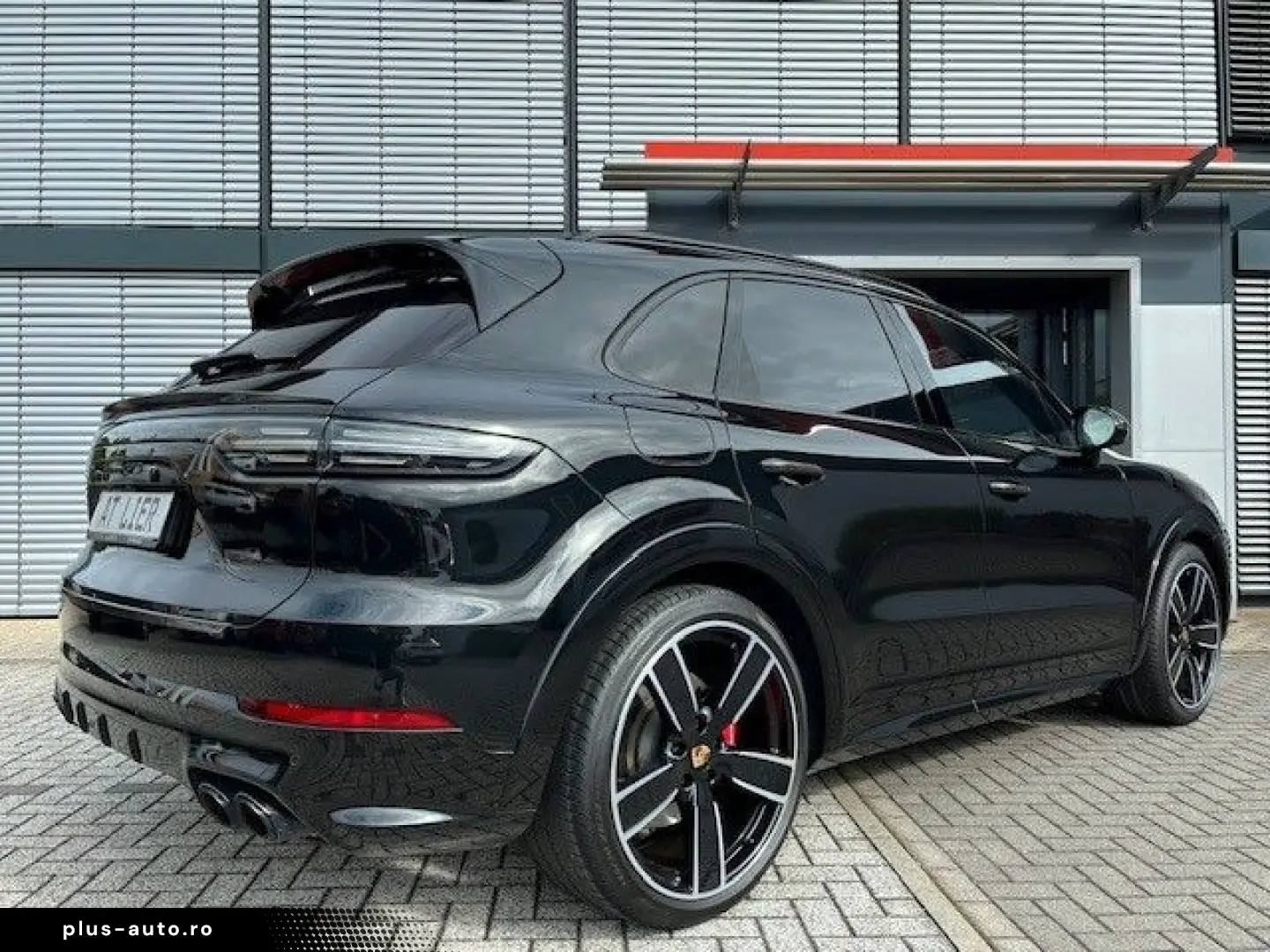 PORSCHE Cayenne GTS MATRIX HUD BURMESTER PANORAMA AHK