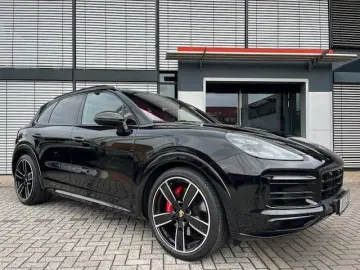 PORSCHE Cayenne GTS MATRIX HUD BURMESTER PANORAMA AHK