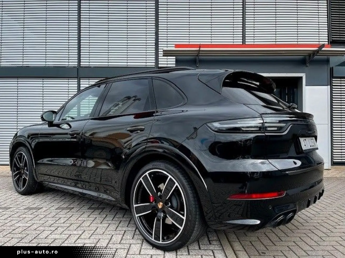 PORSCHE Cayenne GTS MATRIX HUD BURMESTER PANORAMA AHK