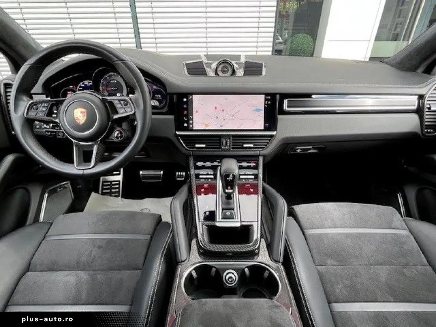 PORSCHE Cayenne GTS MATRIX HUD BURMESTER PANORAMA AHK