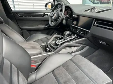 PORSCHE Cayenne GTS MATRIX HUD BURMESTER PANORAMA AHK