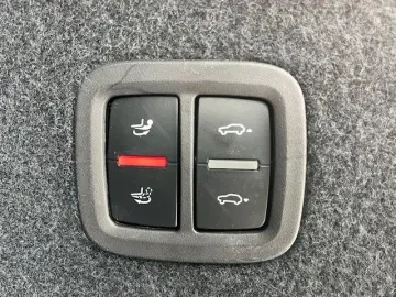 PORSCHE Cayenne GTS MATRIX HUD BURMESTER PANORAMA AHK