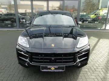 PORSCHE Cayenne Coupe