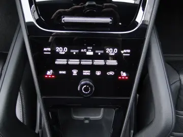 PORSCHE Cayenne Coupe