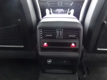 PORSCHE Cayenne Coupe