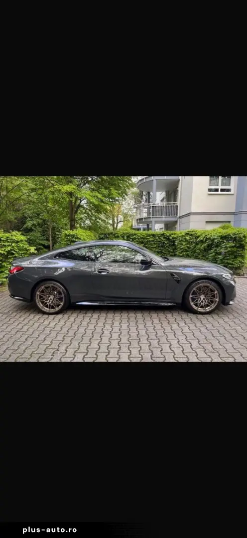 BMW M4 Coupe xDrive Competition  50 Jahre Edition