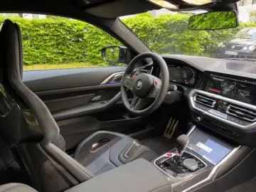 BMW M4 Coupe xDrive Competition  50 Jahre Edition