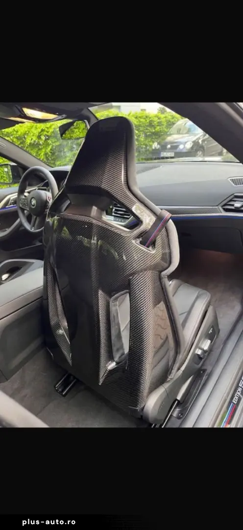 BMW M4 Coupe xDrive Competition  50 Jahre Edition