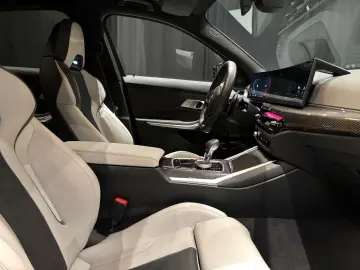 BMW M3 X-DRIVE COMPETITION  FACELIFT H K LASER HUD