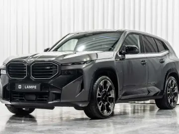 BMW XM Massage Trekhaak Bowers & Wilkins Active Stee