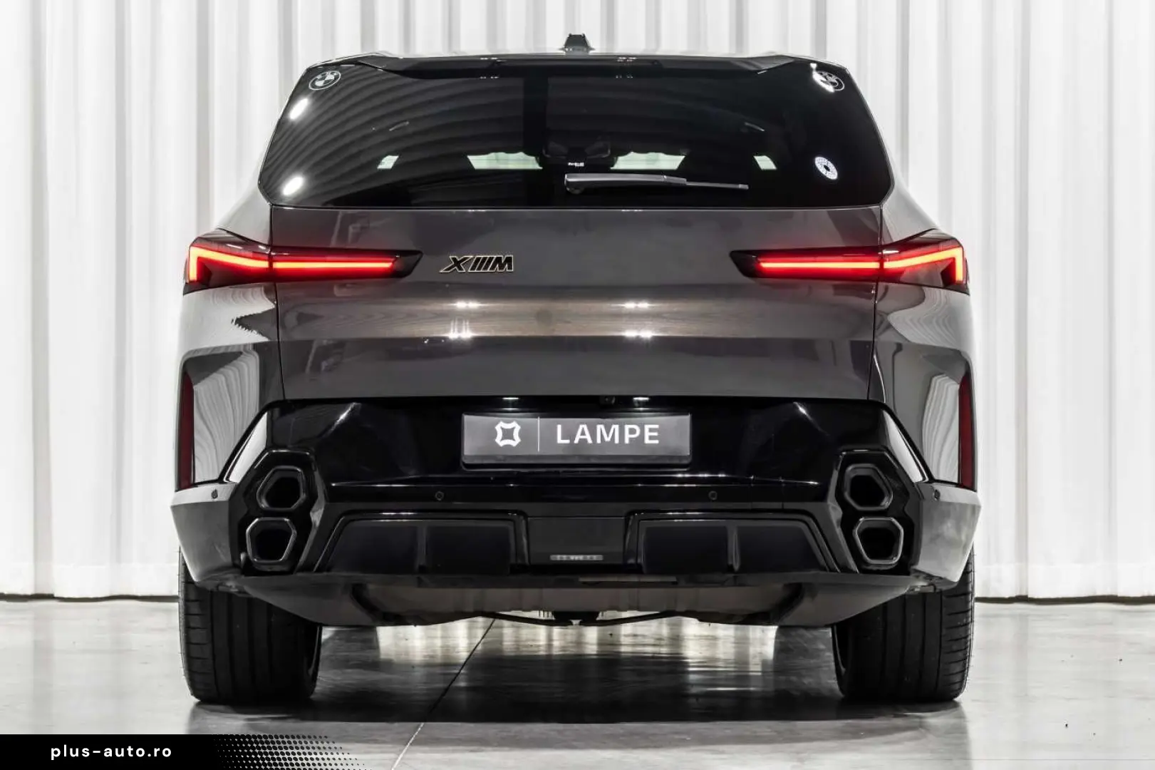 BMW XM Massage Trekhaak Bowers & Wilkins Active Stee