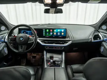 BMW XM Massage Trekhaak Bowers & Wilkins Active Stee