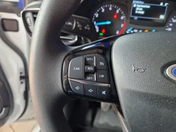 FORD FIESTA 1.0i ECOBOOST TREND CONNECTED 95 CP 2021