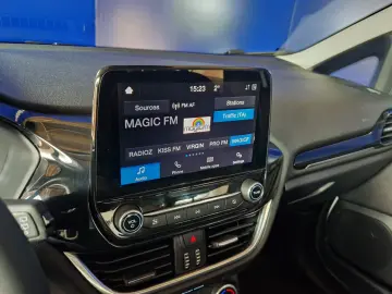 FORD FIESTA 1.0i ECOBOOST TREND CONNECTED 95 CP 2021