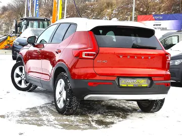 Volvo XC40 2.0 D3 AWD Geartronic Momentum Pro
