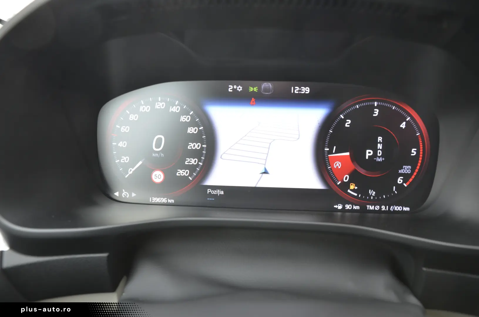 Volvo XC40 2.0 D3 AWD Geartronic Momentum Pro