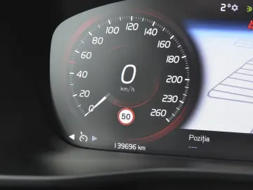 Volvo XC40 2.0 D3 AWD Geartronic Momentum Pro