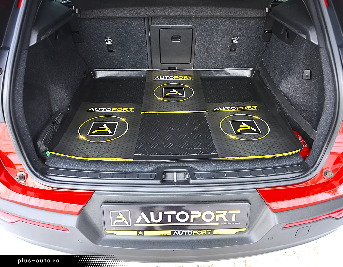 Volvo XC40 2.0 D3 AWD Geartronic Momentum Pro