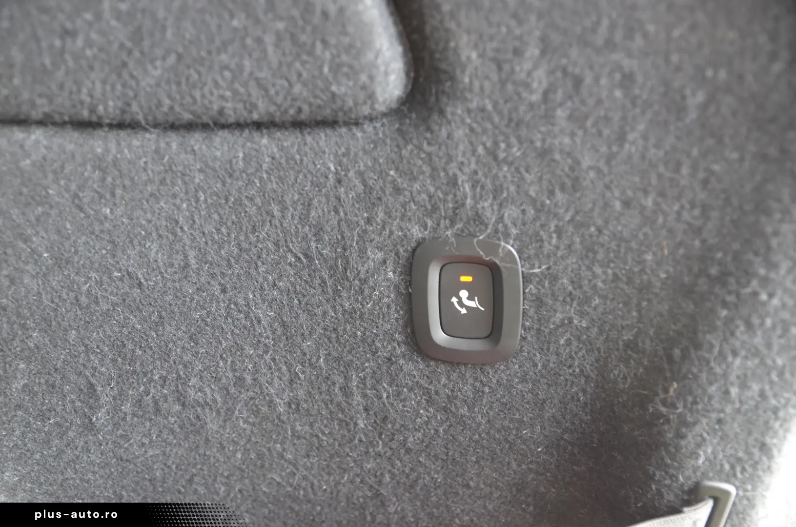 Volvo XC40 2.0 D3 AWD Geartronic Momentum Pro