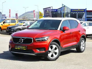 Volvo XC40 2.0 D3 AWD Geartronic Momentum Pro