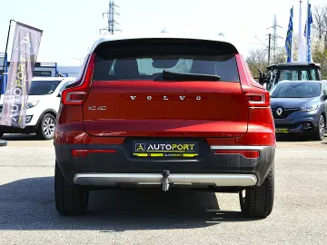 Volvo XC40 2.0 D3 AWD Geartronic Momentum Pro