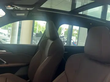 BMW X1 XDRIVE 1.8I - Panoramic - Masaj -Harman Kardon