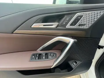 BMW X1 XDRIVE 1.8I - Panoramic - Masaj -Harman Kardon