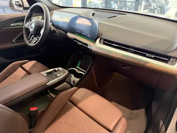 BMW X1 XDRIVE 1.8I - Panoramic - Masaj -Harman Kardon