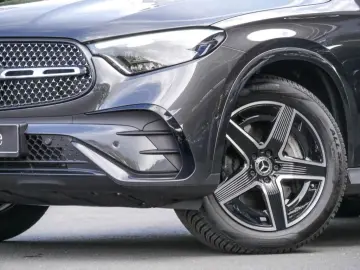 MERCEDES-BENZ GLC 200 4M Coupé AMG-Sport Pano
