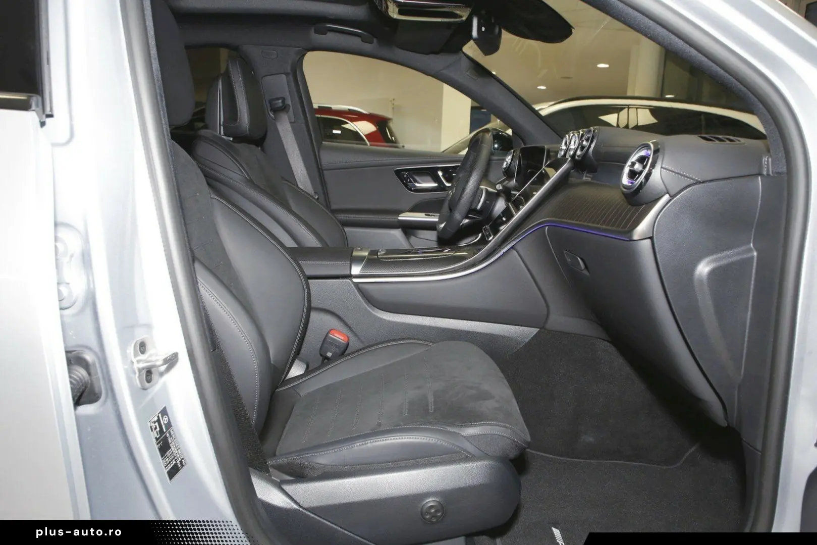 MERCEDES-BENZ GLC 200 4M Coupé AMG Night Pano 360  Distr AHK