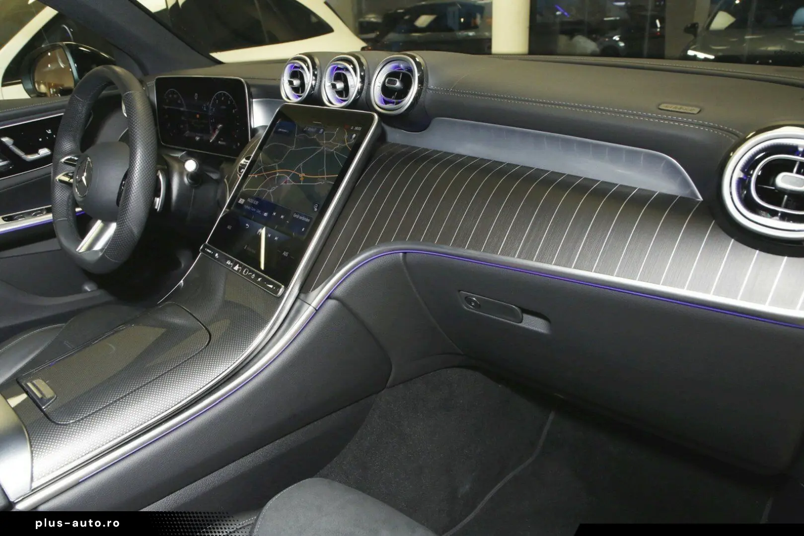 MERCEDES-BENZ GLC 200 4M Coupé AMG Night Pano 360  Distr AHK