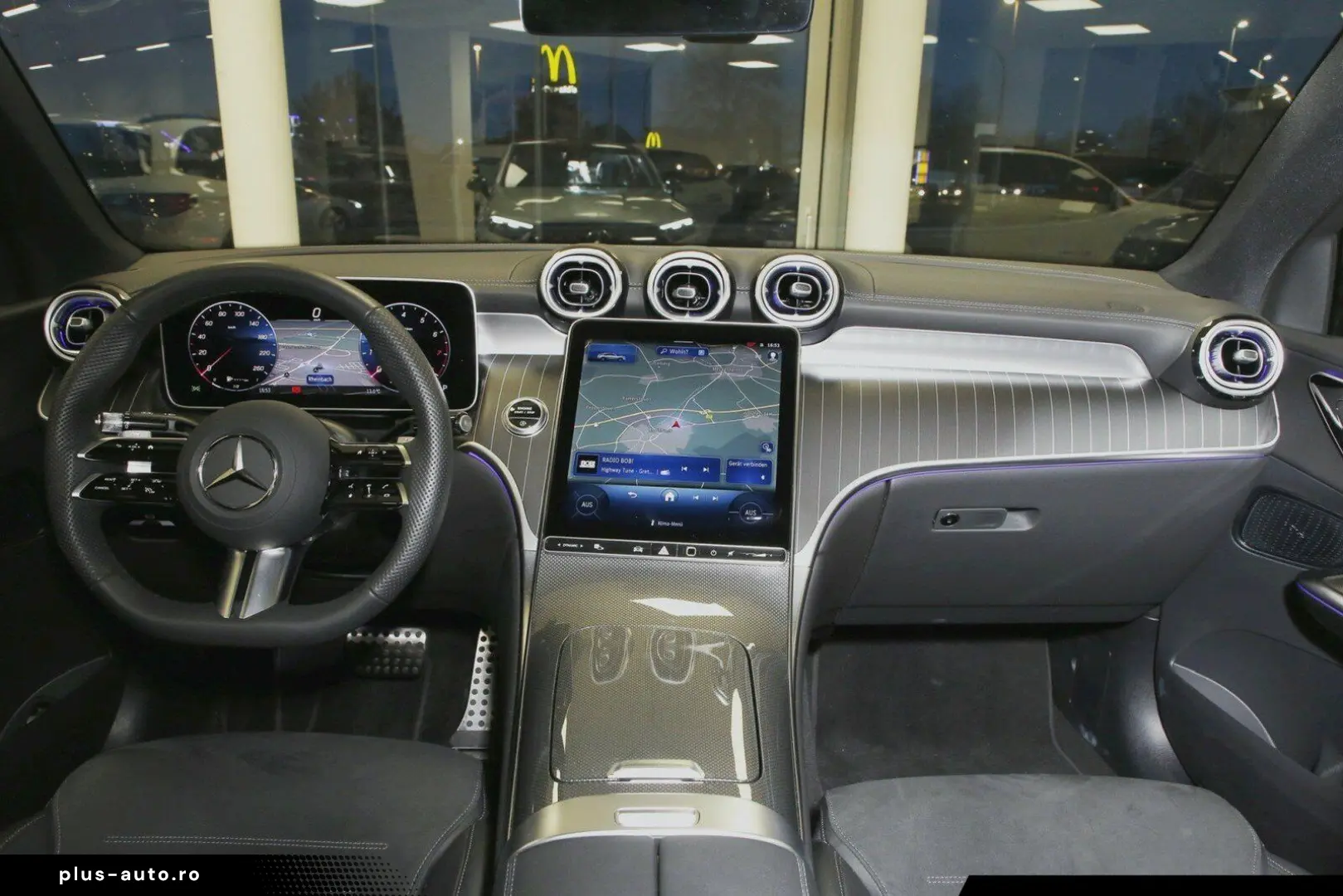 MERCEDES-BENZ GLC 200 4M Coupé AMG Night Pano 360  Distr AHK