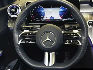 MERCEDES-BENZ GLC 200 4M Coupé AMG Night Pano 360  Distr AHK