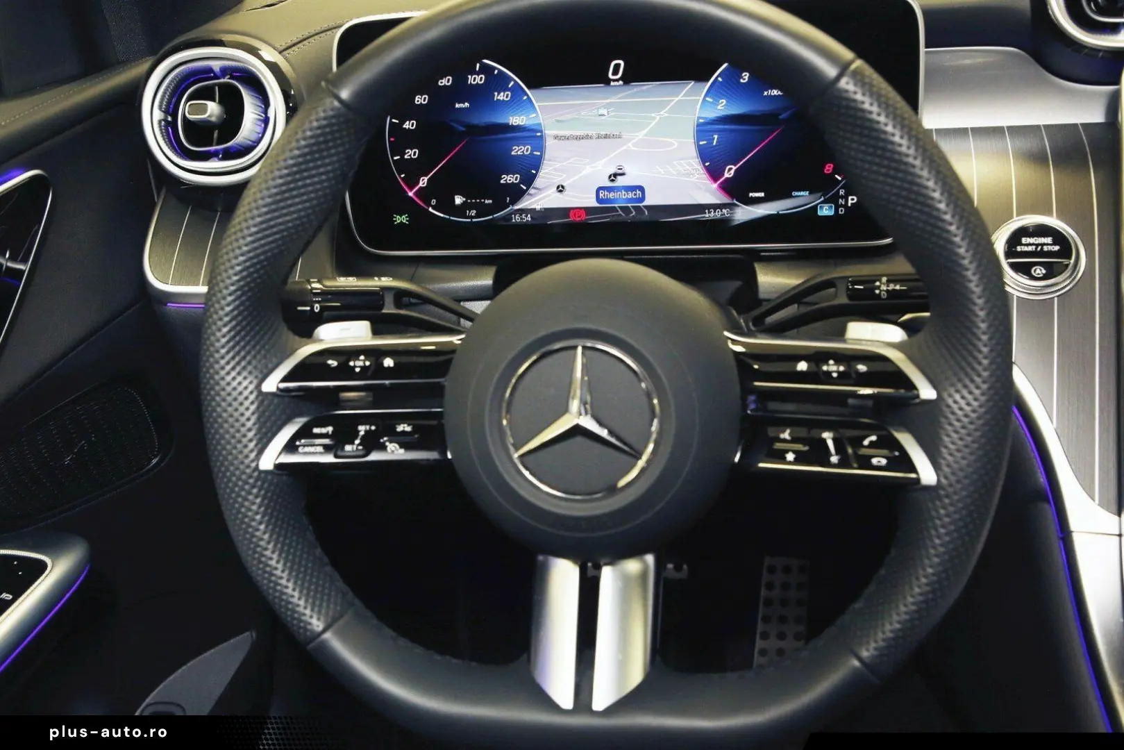 MERCEDES-BENZ GLC 200 4M Coupé AMG Night Pano 360  Distr AHK