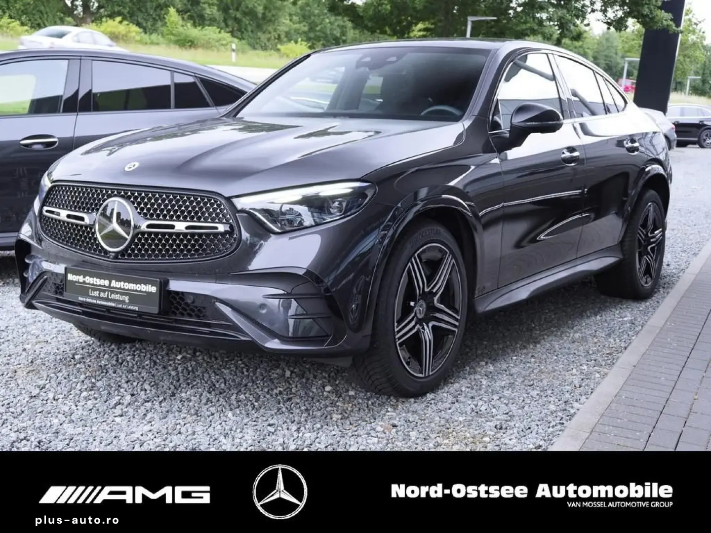 MERCEDES-BENZ GLC 300 CP. 4M AMG DIG-LIGHT AHK PANO 360
