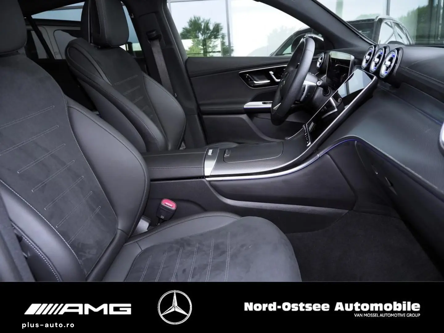 MERCEDES-BENZ GLC 300 CP. 4M AMG DIG-LIGHT AHK PANO 360