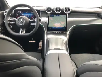 MERCEDES-BENZ GLC 300 4MATIC Coupe  AMGAdvancedPlus AHK Pano