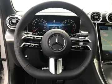 MERCEDES-BENZ GLC 300 4MATIC Coupe  AMGAdvancedPlus AHK Pano