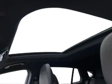 MERCEDES-BENZ GLC 300 4MATIC Coupe  AMGAdvancedPlus AHK Pano