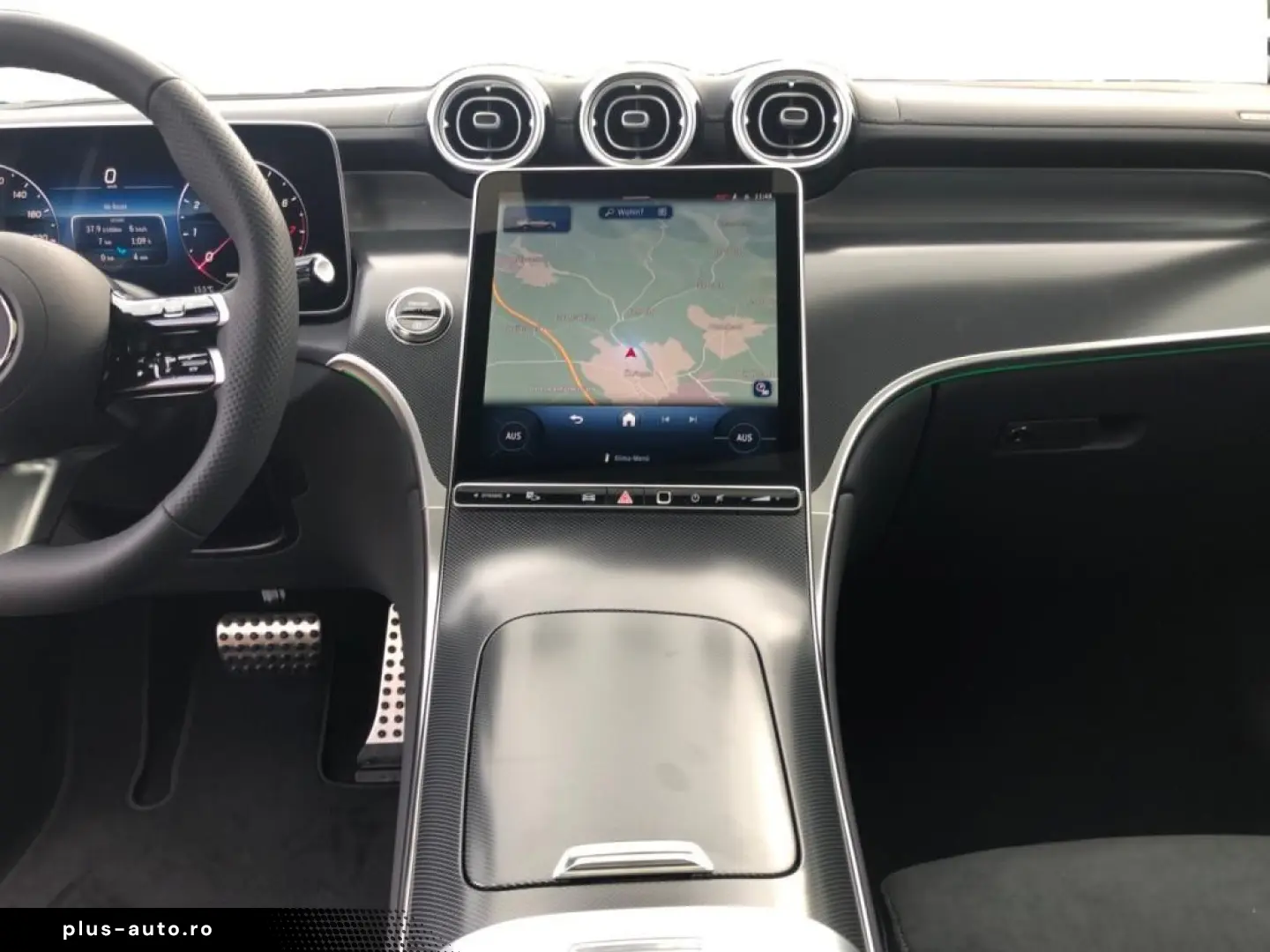 MERCEDES-BENZ GLC 300 4MATIC Coupe  AMGAdvancedPlus AHK Pano