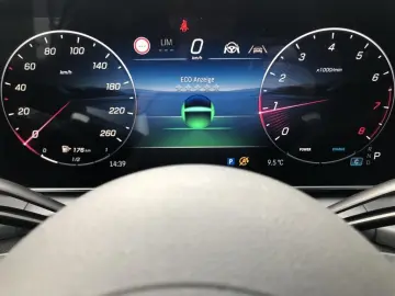 MERCEDES-BENZ GLC 300 4MATIC Coupe  MBUX AMG Digital&hellip;