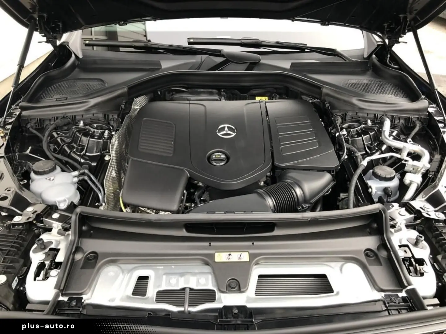 MERCEDES-BENZ GLC 300 4MATIC Coupe  MBUX AMG Digital&hellip;