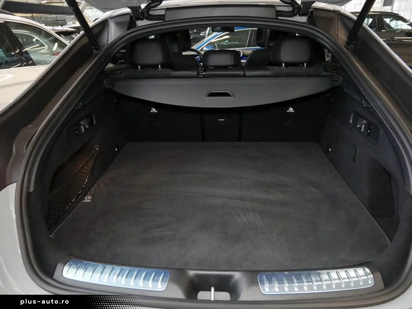 MERCEDES-BENZ GLC 300 d 4M Coupé   AMG BURM NIGHT MEMO 360