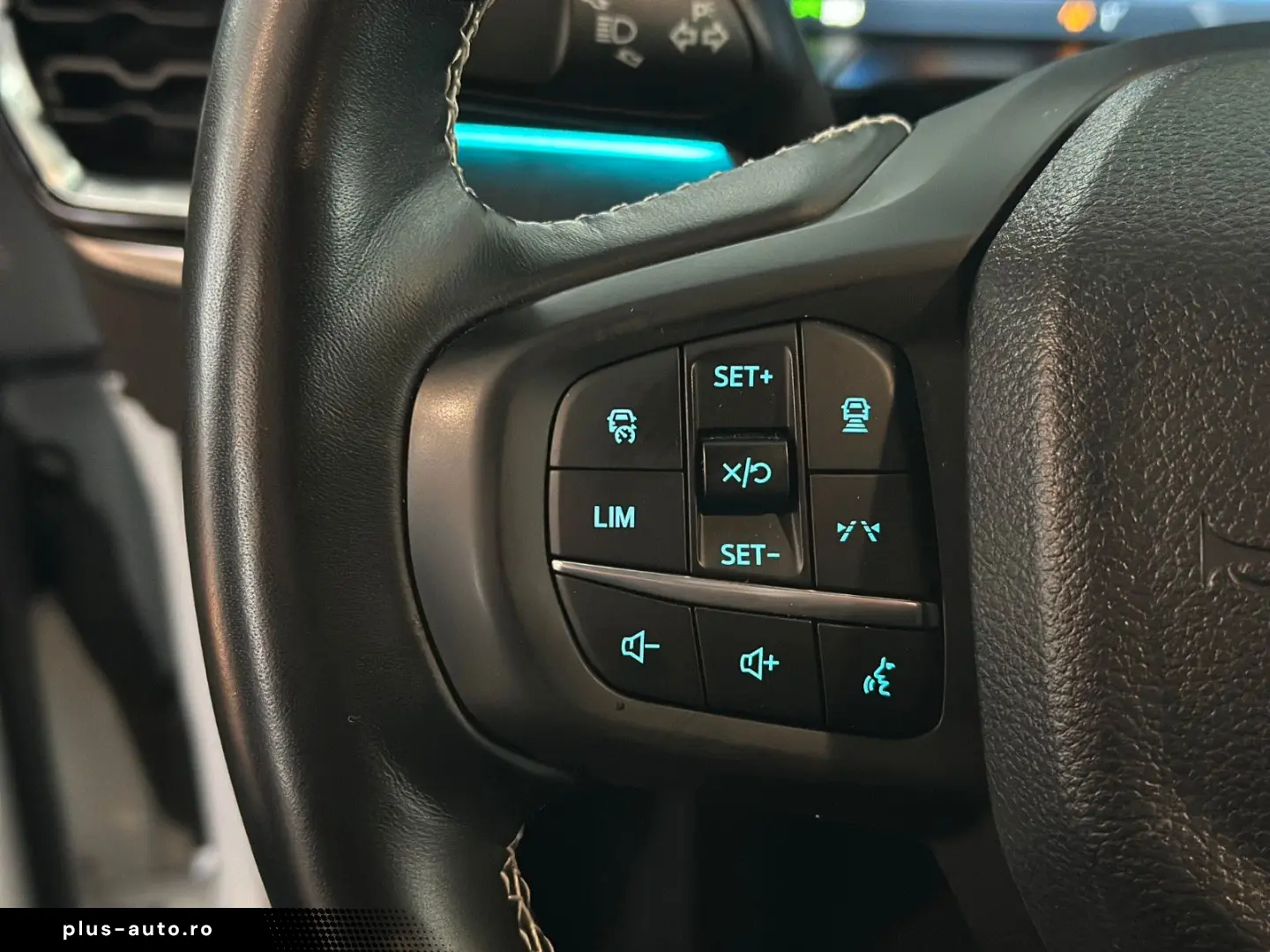 FORD Ranger Platinium e-4WD 3.0 V6 Bang&Olufsen LED