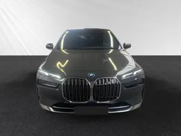 BMW 750e xDrive