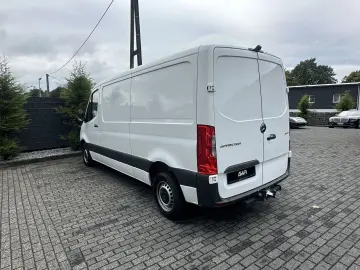 MERCEDES-BENZ Sprinter 211 CDI WORKER Plus L2 HECKTÜR 180