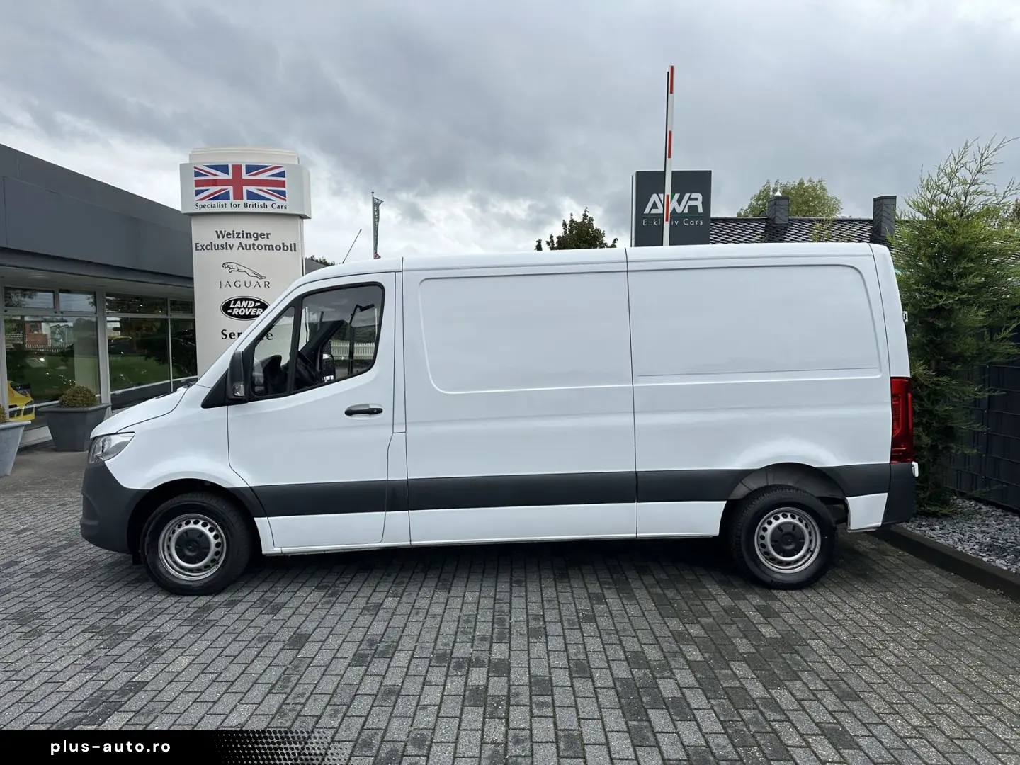 MERCEDES-BENZ Sprinter 211 CDI WORKER Plus L2 HECKTÜR 180