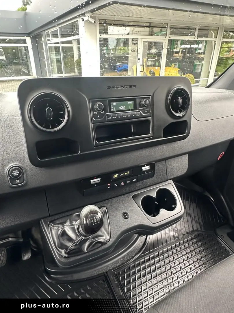 MERCEDES-BENZ Sprinter 211 CDI WORKER Plus L2 HECKTÜR 180