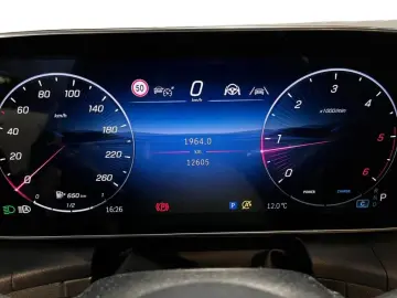 MERCEDES-BENZ GLC 300 d 4matic Coupe AMG AMG MBUX Burm Night