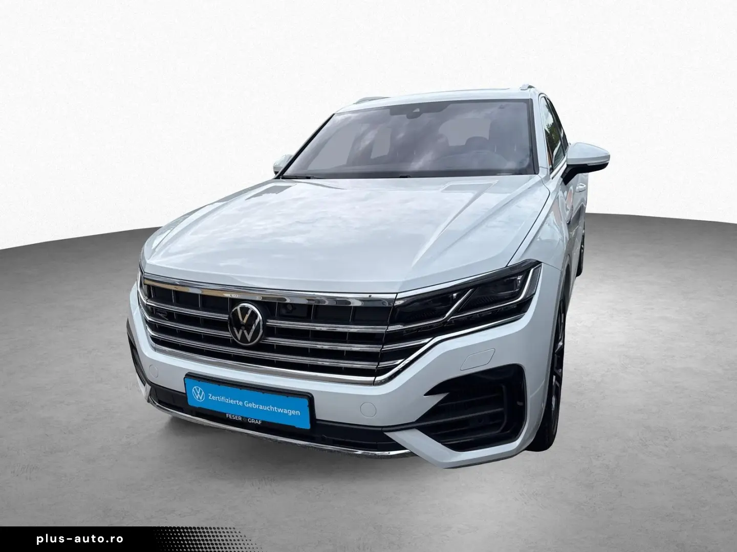 VW Touareg R-Line 3.0 TSI LUFT PANO AHK STANDHEIZUN